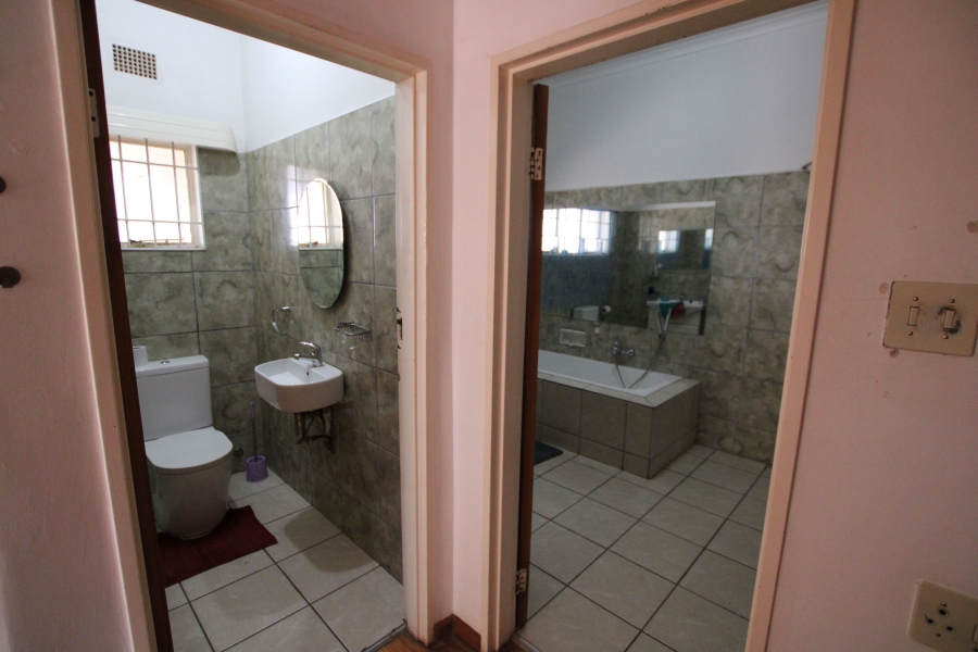 3 Bedroom Property for Sale in Fraserburg Northern Cape